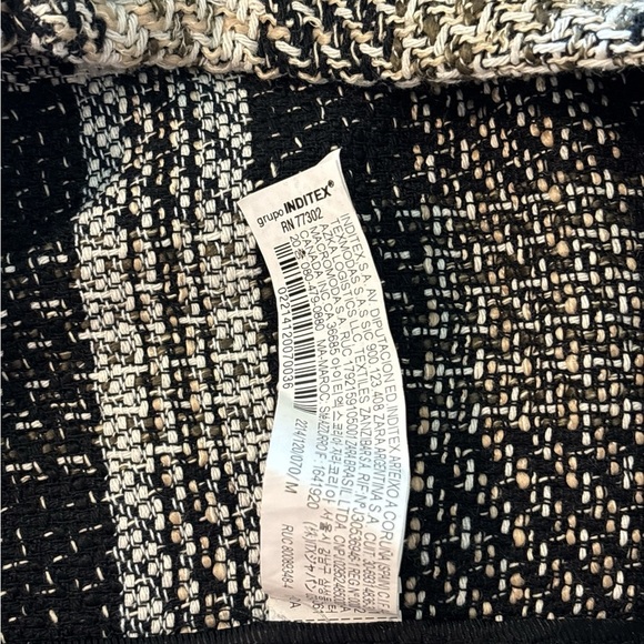 Zara Black and Cream High Waist Shorts - Picture 3 of 7